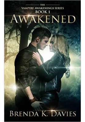 [Vampire Awakenings 08] • Awakened
