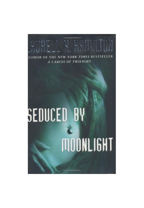 Seduced by Moonlight (Meredith Gentry, 03)
