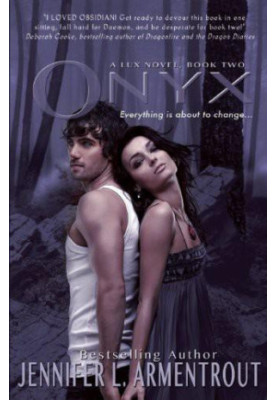 Onyx (A Lux Novel)