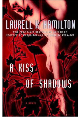 A Kiss of Shadows (Meredith Gentry, 01)