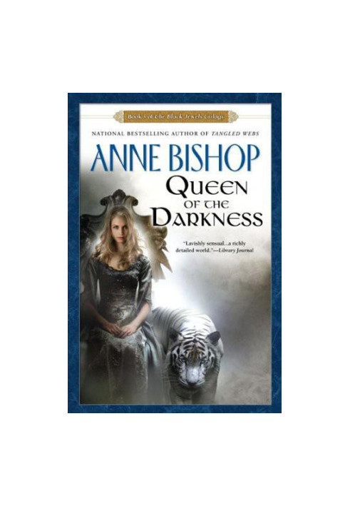 Queen of the Darkness (The Black Jewels, 03)