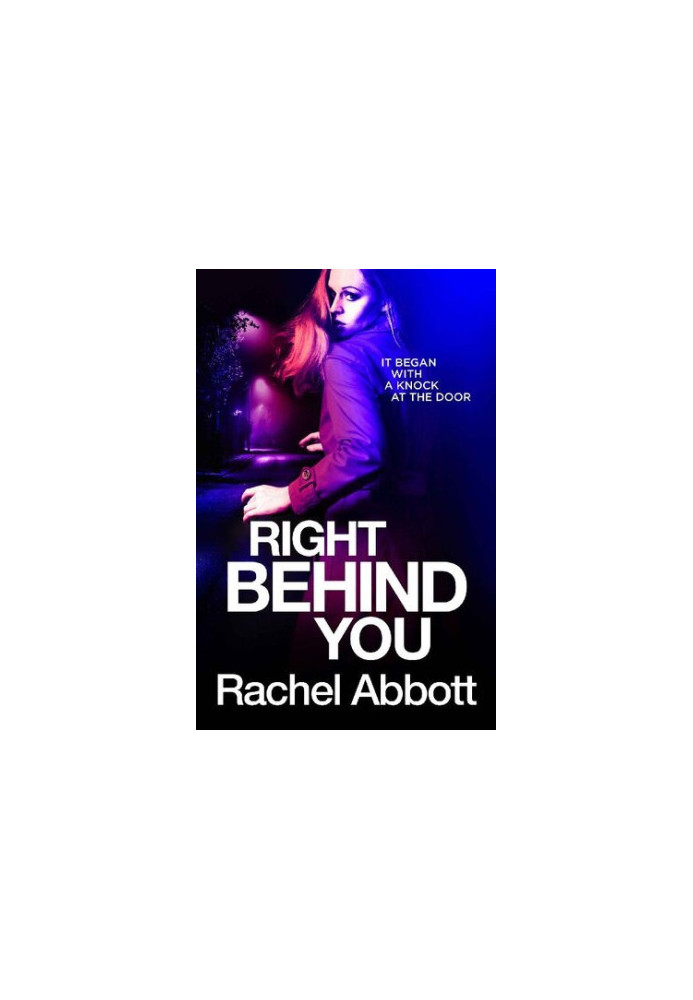 Right Behind You (Tom Douglas Thrillers 9)
