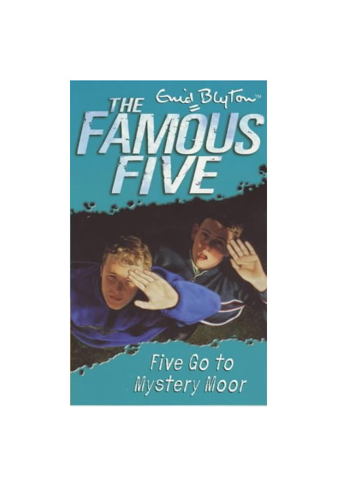 Five Go to Mystery Moor (Famous Five)
