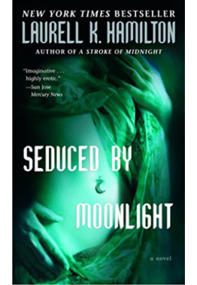 Seduced by Moonlight (Meredith Gentry, 03)