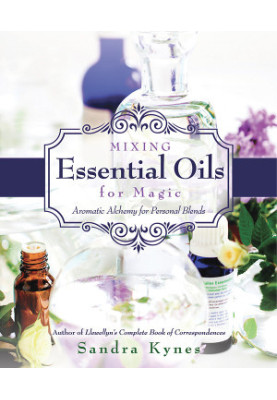 Mixing Essential Oils for Magic