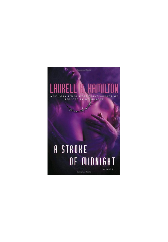 A Stroke of Midnight (Meredith Gentry, 04)