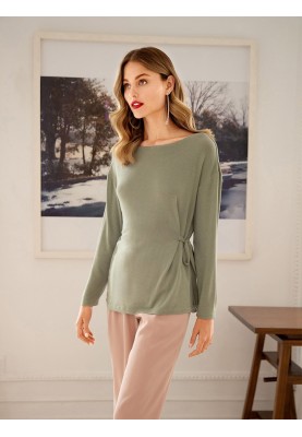 Pattern Straight-cut pullover with ties at the waist (Burda 9/2019, pattern no. 115 B)