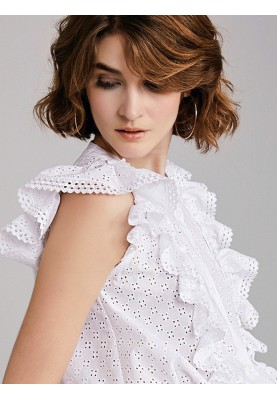 Pattern Blouse of a flared silhouette with frills (Burda 6/2020, pattern number 122)