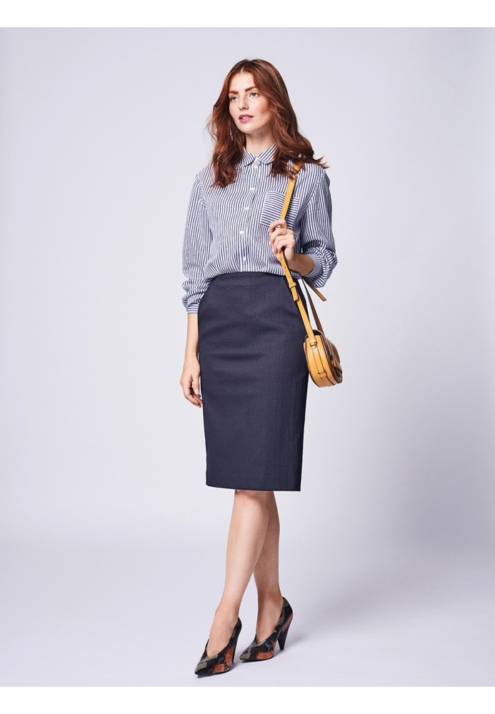 Pattern Pencil skirt on a yoke and with relief seams (Burda 2/2019, pattern number 103 B)