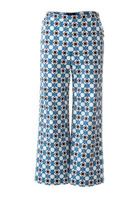 Pattern Pants 7/8 length flared cut (Burda 7/2018, pattern number 120 A)