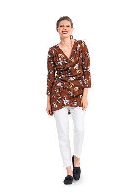 Pattern Silk blouse with smell and draperies (Burda 2/2018, pattern number 6369 A)