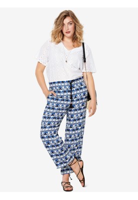 Pattern Straight-cut linen trousers with large pockets (Burda 1/2020, pattern no. 6218 A)