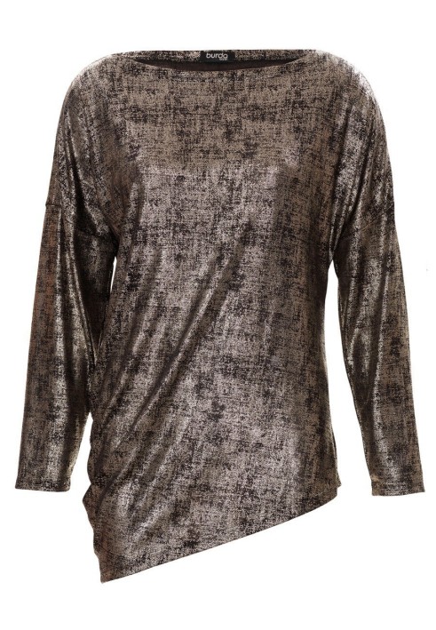 Pattern Pullover of asymmetric cut with a shuttle neckline (Burda 1/2019, pattern number 113 B)