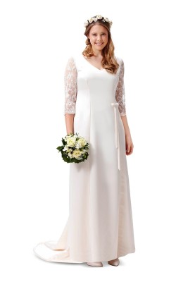 Pattern Wedding dress of a flared cut with lace sleeves (Burda 2/2015, pattern number 6711 B)