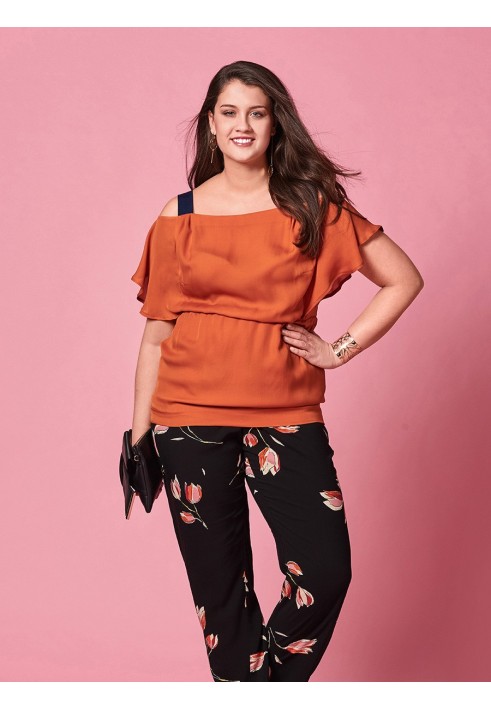 Pattern Blouse with wide straps (Burda 4/2018, pattern number 122)