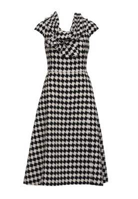 Pattern Midi dress with scarf collar (Burda 8/2011, pattern number 125)