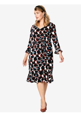 Pattern V-neck shirt dress without collar (Burda 1/2020, pattern no. 6215 B)