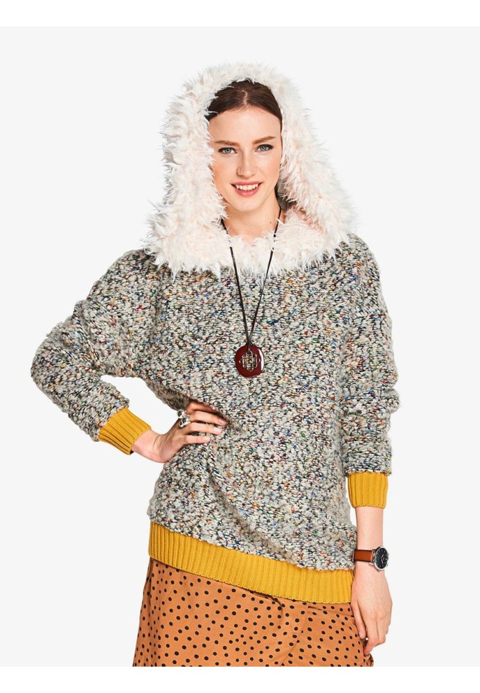 Pattern Hooded pullover with fur trim (Burda 2/2018, pattern no. 6356 A)