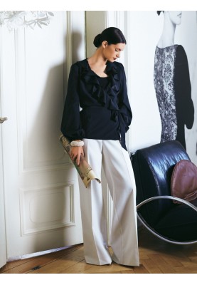 Pattern Marlene trousers with pockets in the side seams (Burda 10/2011, pattern number 124 A)