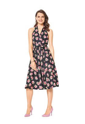 Pattern Sheath dress with an open back (Burda 1/2018, pattern number 6421 B)