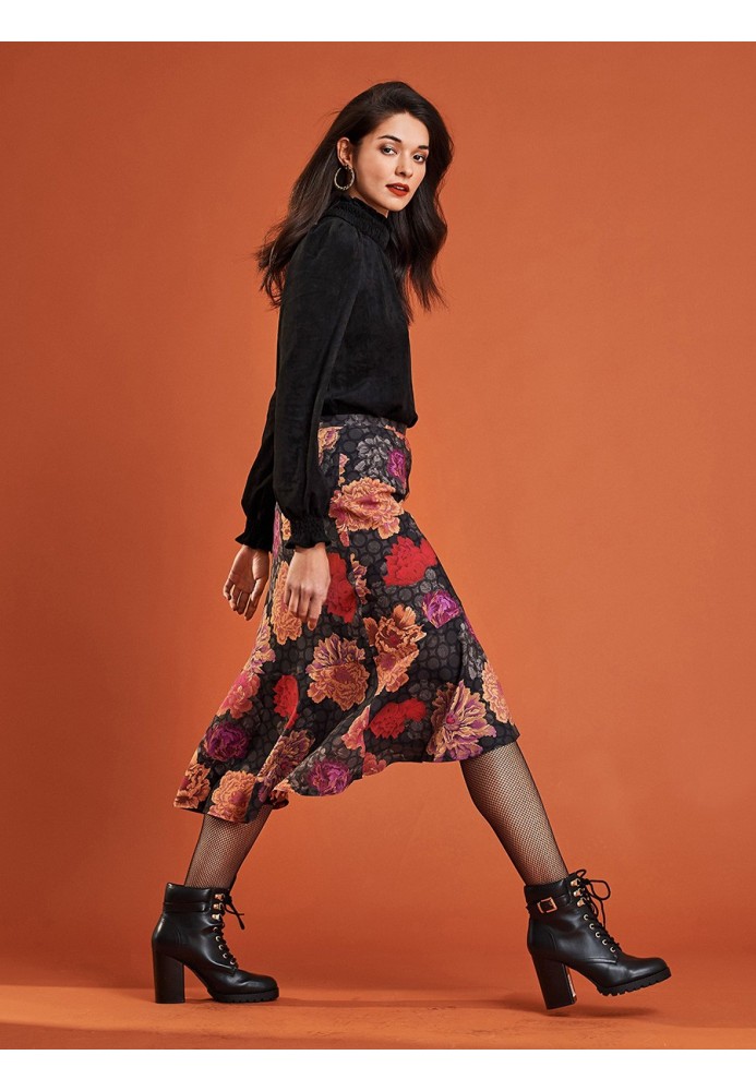 Pattern Asymmetric skirt with a wide flounce (Burda 9/2020, pattern number 114)