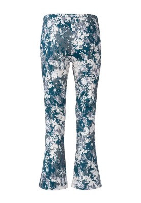 Pattern Wool trousers with a flared cut (Burda 2/2020, pattern number 6152 A)