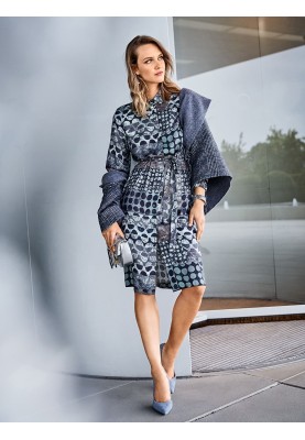 Pattern Dress-shirt with raglan sleeves and epaulettes (Burda 1/2019, pattern number 108)