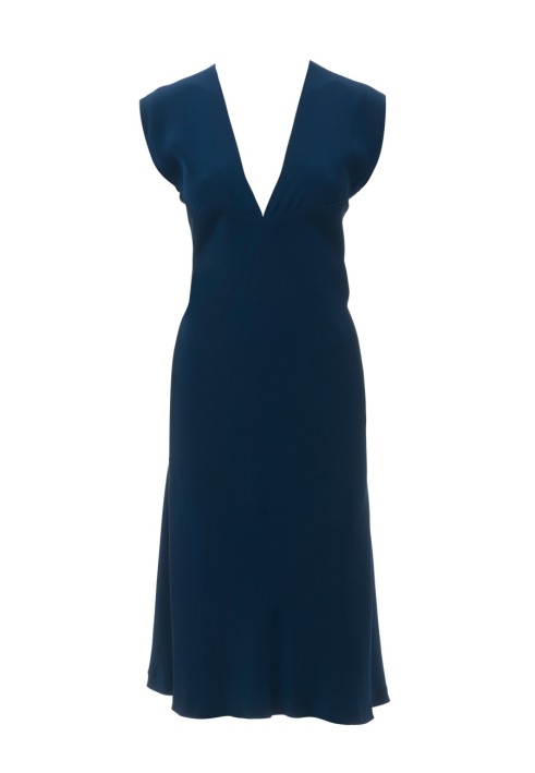 Pattern Dress made of crepe satin with a deep neckline (Burda 6/2012, pattern number 112)