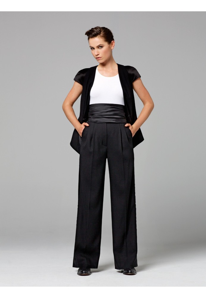 Pattern Marlene trousers with a cummerbund belt (Burda 11/2012, pattern number 130)