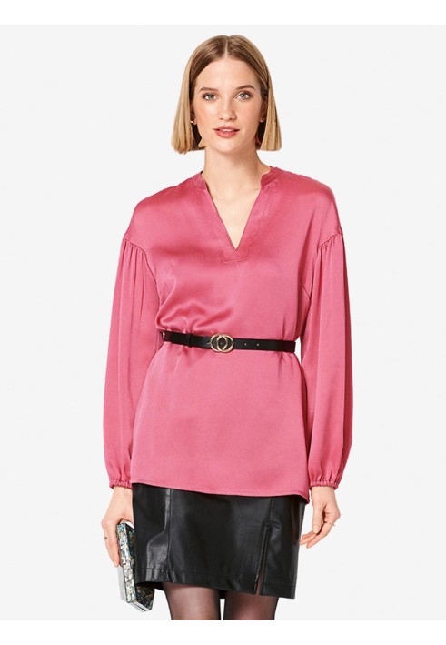 Pattern Wide-cut blouse with stand-up collar (Burda 2/2019, pattern no. 6284 A)