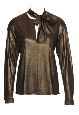 Pattern Blouse made of metallic knitted fabric (Burda 10/2011, pattern number 128 C)