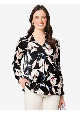 Pattern Straight-cut blouse with a pleat at the neck (Burda 2/2019, pattern no. 6278 B)