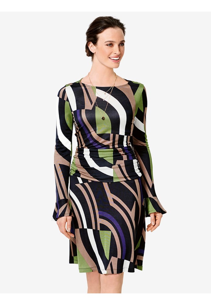 Pattern Dress cut-off with a draped yoke (Burda 2/2019, pattern number 6277 B)