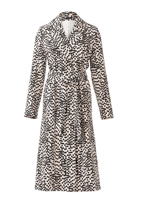 Pattern Trench coat of a fitted silhouette with flying yokes (Burda 2/2019, pattern number 105 B)