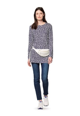 Pattern Simple cut pullover with pleats on the back (Burda 2/2020, pattern number 6171 A)