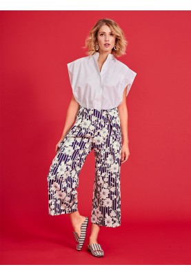 Pattern Culottes with diagonal pleats (Burda 3/2020, pattern number 105 A)