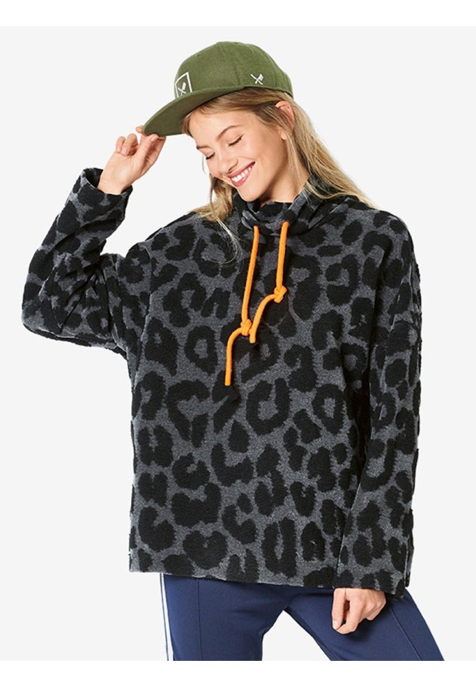 Pattern Pullover of a spacious silhouette with a high collar (Burda 2/2019, pattern number 6253 B)