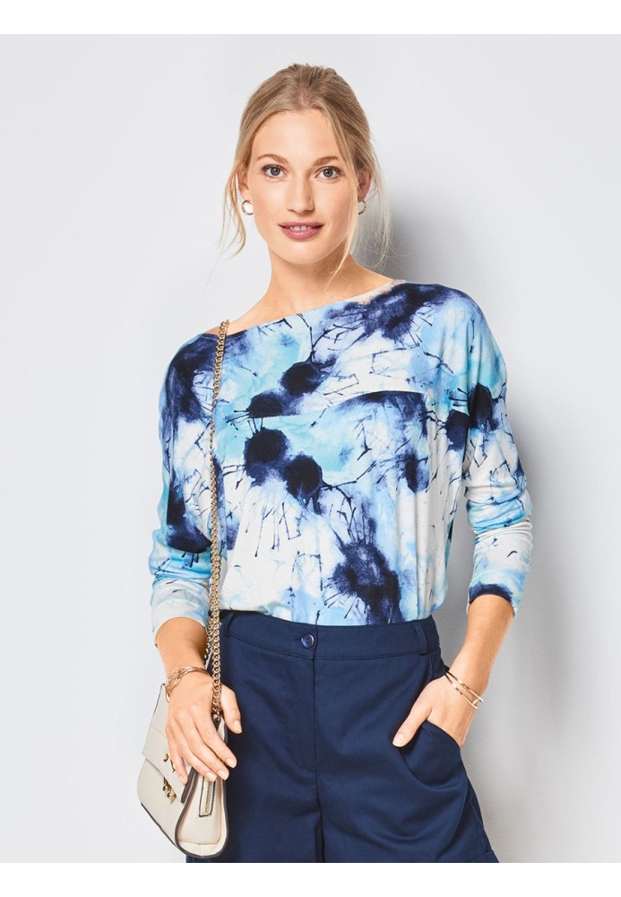 Pattern Bat long-sleeved pullover (Burda 1/2018, pattern no. 6415 A)