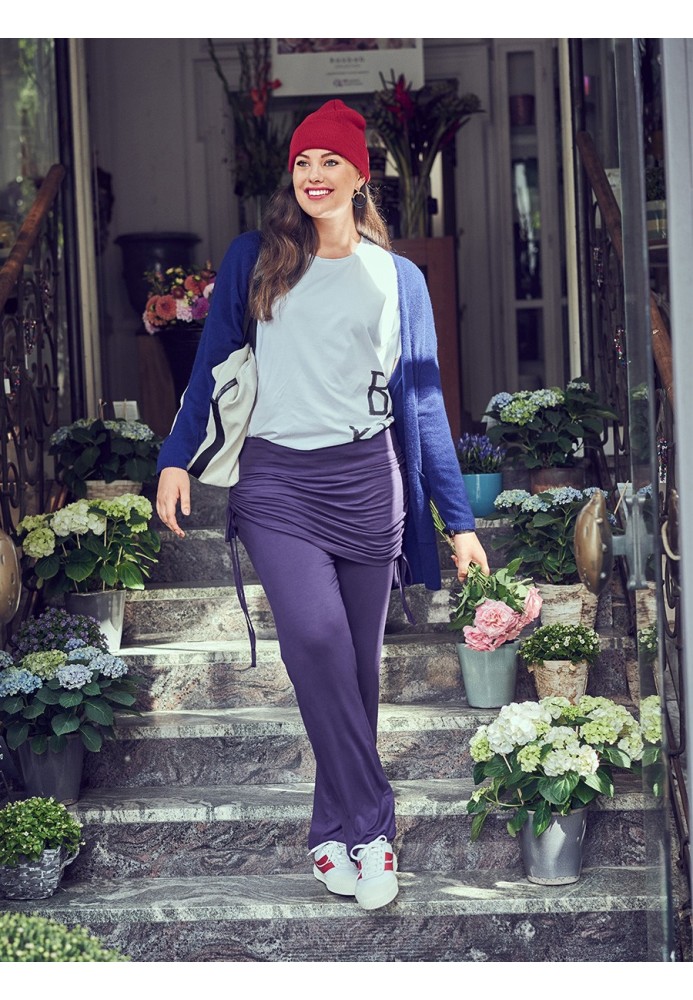 Pattern Knitted trousers with an upper skirt (Burda 1/2019, pattern number 126)