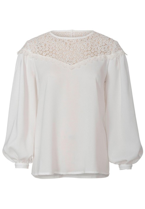 Pattern Blouse with a flared cut with a lace yoke (Burda 2/2019, pattern number 6262 B)