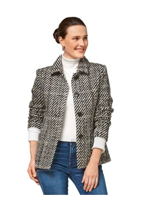 Pattern Single-breasted jacket of a fitted silhouette (Burda 2/2017, pattern number 6461 B)