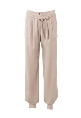 Pattern Pants with pleats (Burda 2/2016, pattern number 111 B)