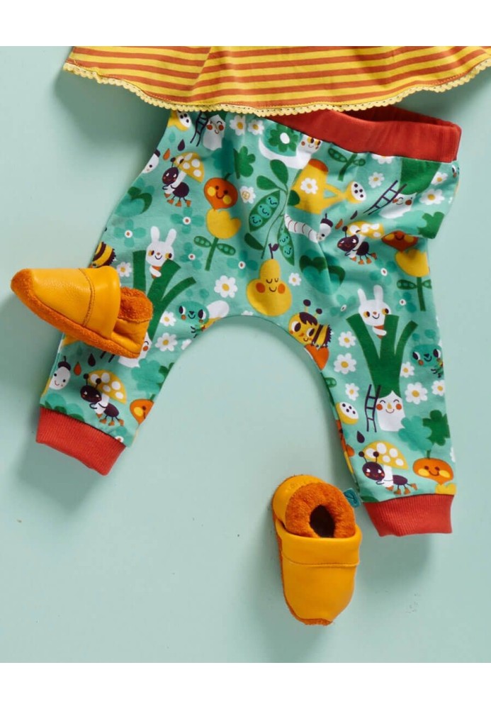 Pattern Pants for children up to one year (Burda 5/2015, pattern number 137 V)