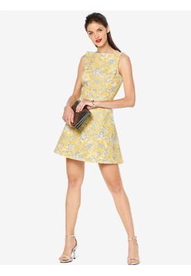 Pattern Sleeveless cocktail dress with a boat neckline (Burda 1/2020, pattern number 6209 A)