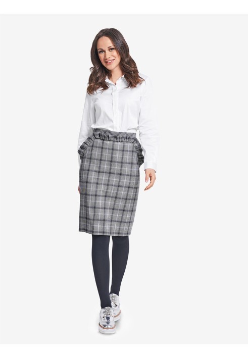 Pattern Narrow cut skirt with frills (Burda 2/2018, pattern number 6370 B)