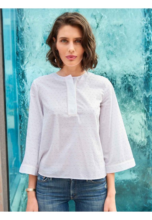 Pattern Blouse of a straight cut with a frill on the back (Burda 2/2018, pattern number 111)