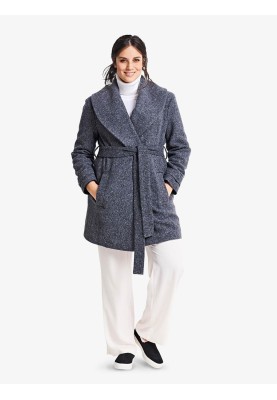 Pattern Half coat of straight cut with a wide shawl collar (Burda 2/2018, pattern number 6394 B)