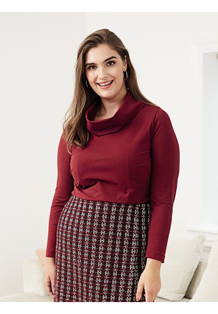 Pattern Straight-cut pullover with a wide collar-collar (I love to sew 4/2019, pattern number 118)