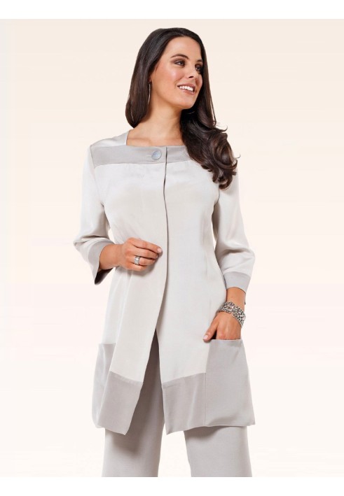 Pattern Tunic with a square neckline (Burda 2/2014, pattern number 6860 B)