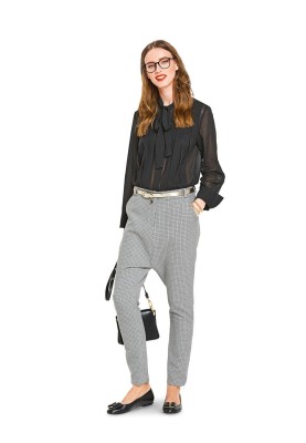 Pattern Harem pants with zippers at the bottom of the legs (Burda 2/2018, pattern number 6358 A)